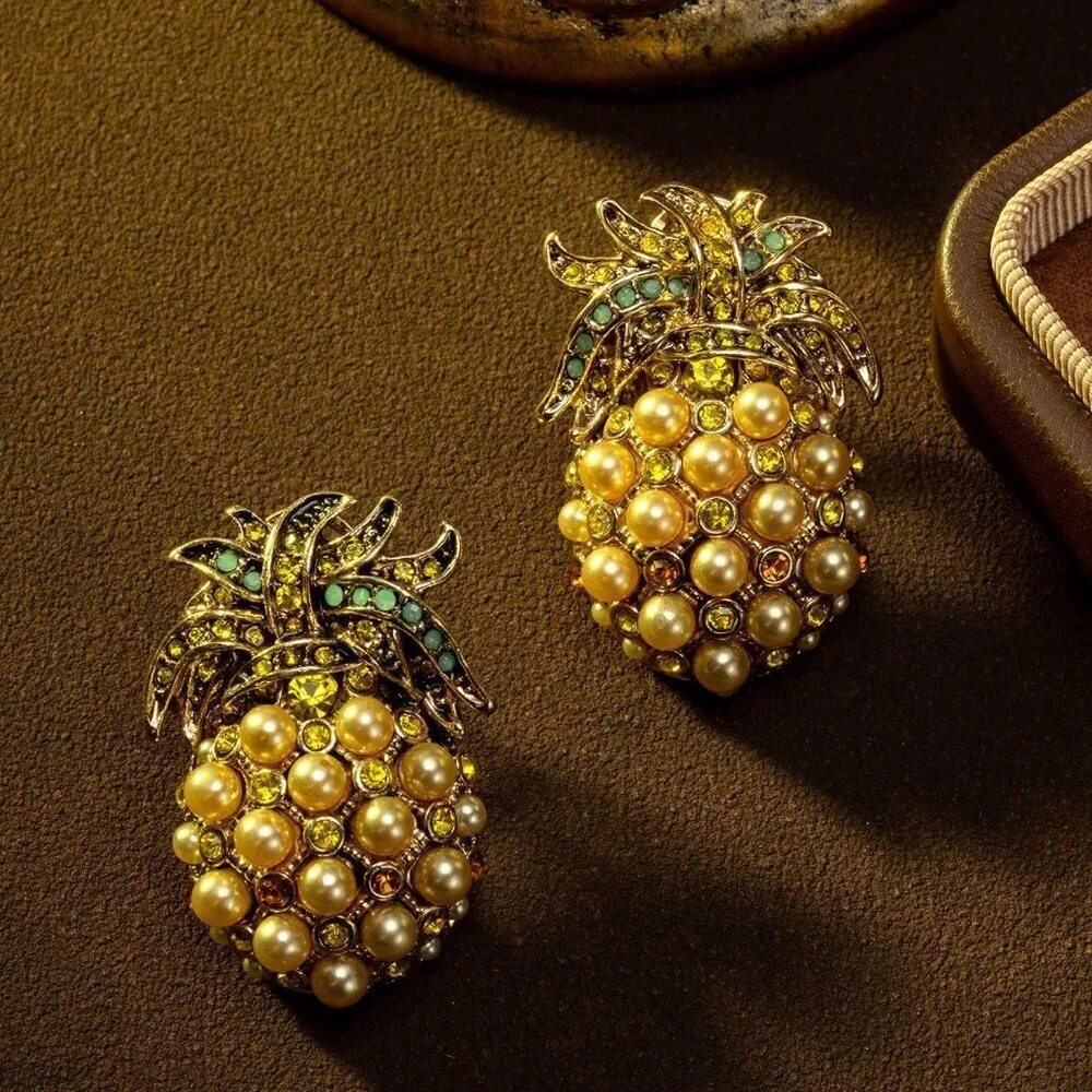Multicolor  Women's Pineapple Design Necklace And Earrings Set